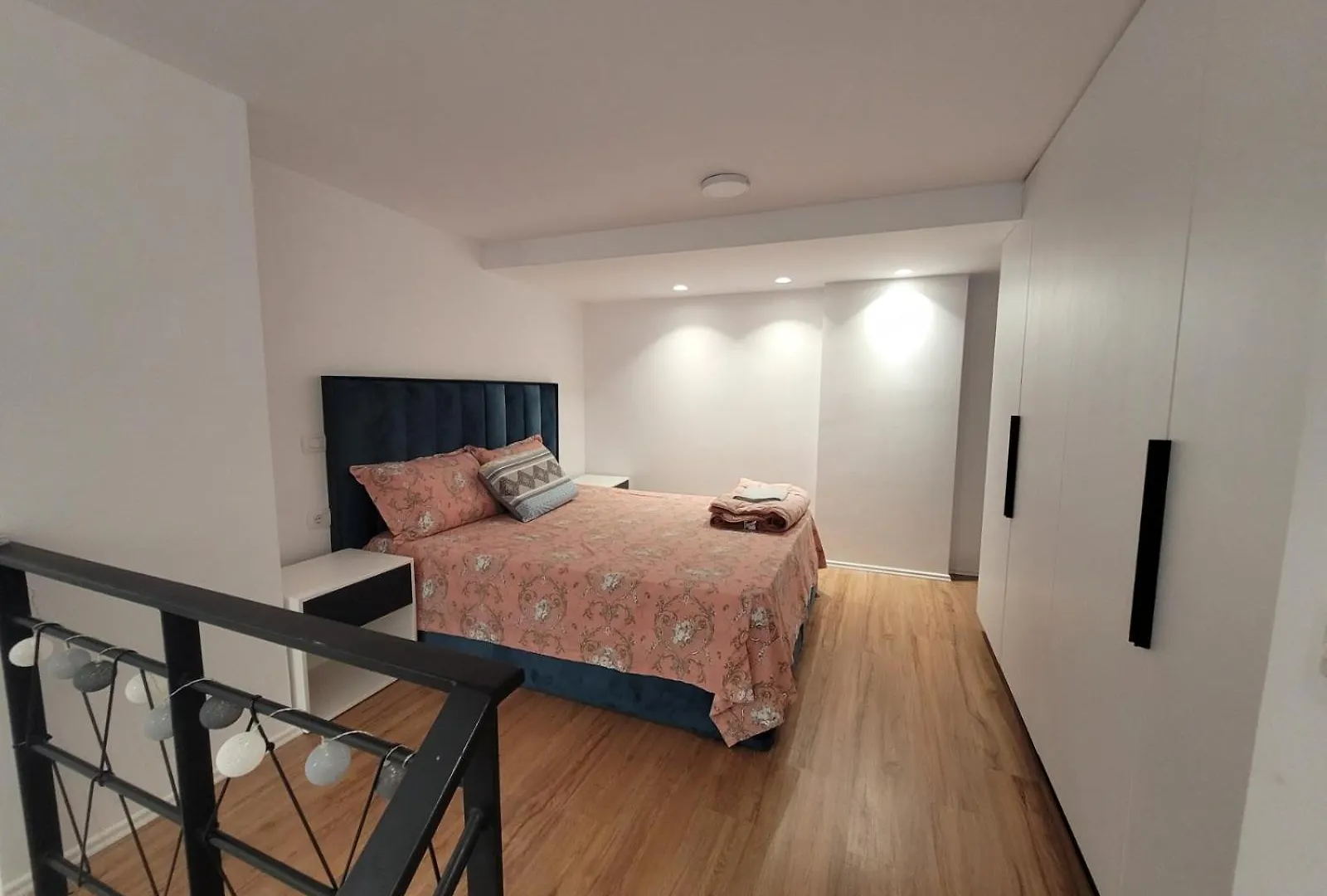 Promenade Duplex Apartments Vlore