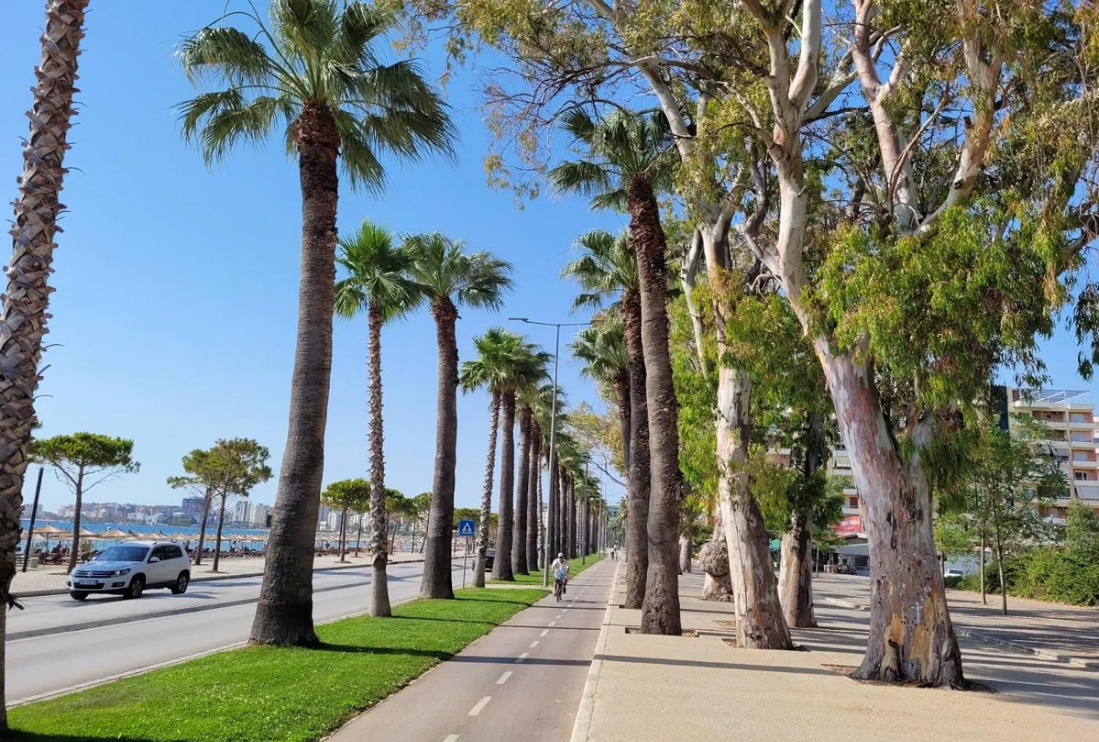 Promenade Duplex Apartments Vlore
